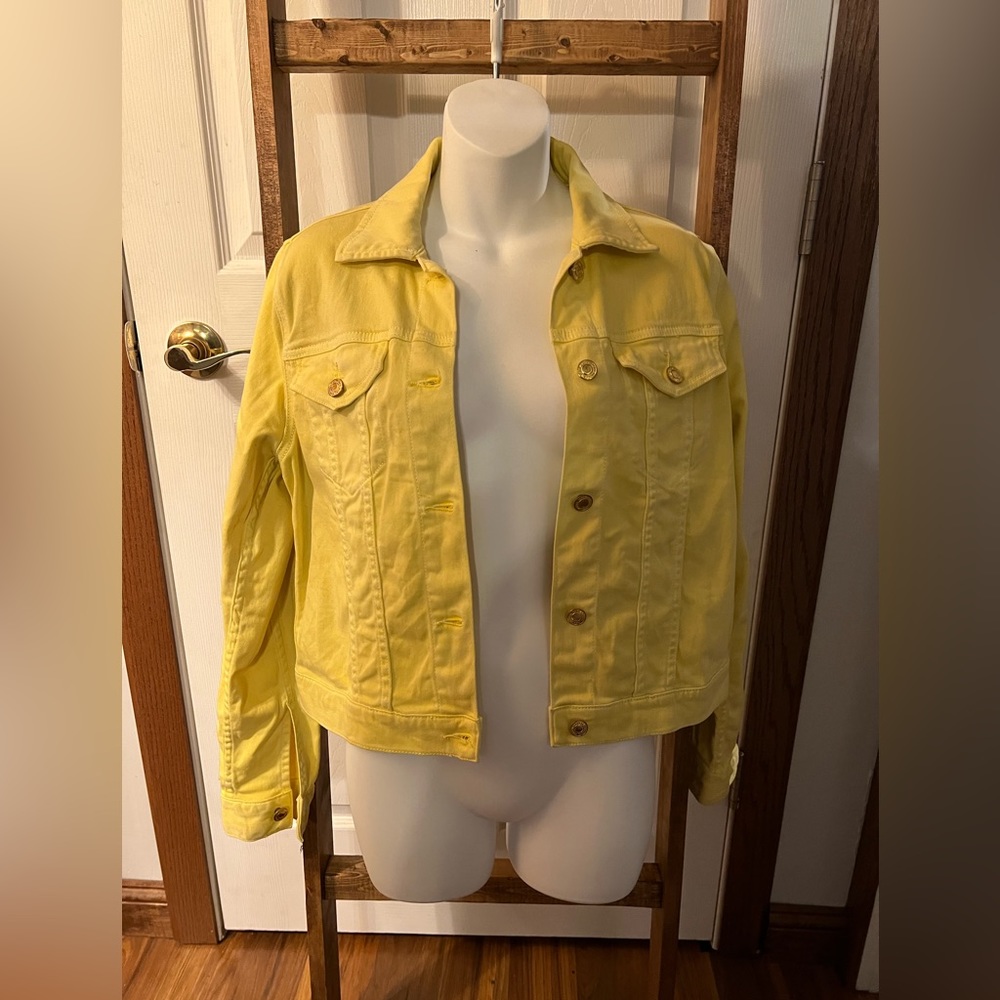 Michael Kors Yellow Jacket Size Medium